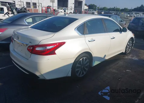 2017 Nissan Altima 2.5 Sl из США, поврежденный, VIN 1N4AL3AP7HC478988